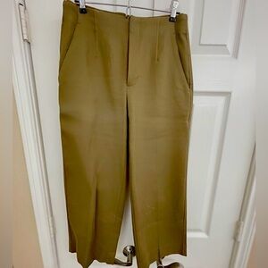 Banana Republic Wide Leg Cropped Trouser